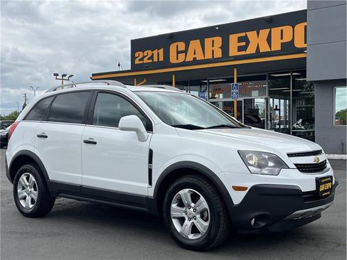 Used 2015 Chevrolet Captiva Sport LS image 25