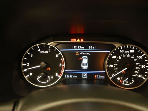 Used 2022 Nissan Altima 2.5 SR image 13