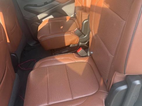 Used 2019 Chevrolet Traverse High Country image 8