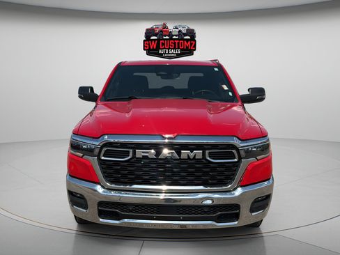 Used 2025 RAM 1500 Big Horn AWD/4WD image 2