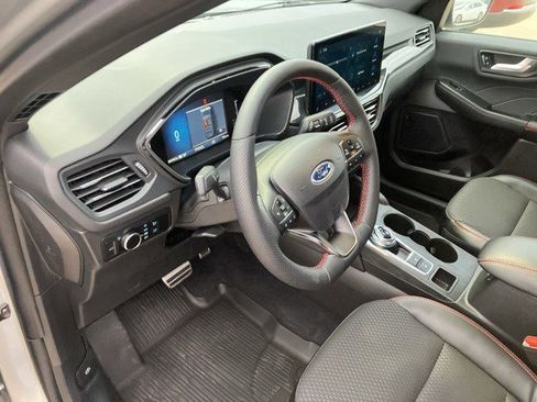 Used 2023 Ford Escape ST-Line w/ Tech Pack #1 image 13