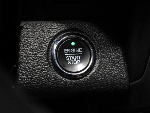 Used 2019 Ford F150 Platinum w/ Equipment Group 701A Luxury AWD/4WD image 38