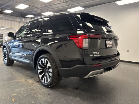 New 2026 Ford Explorer Platinum image 10