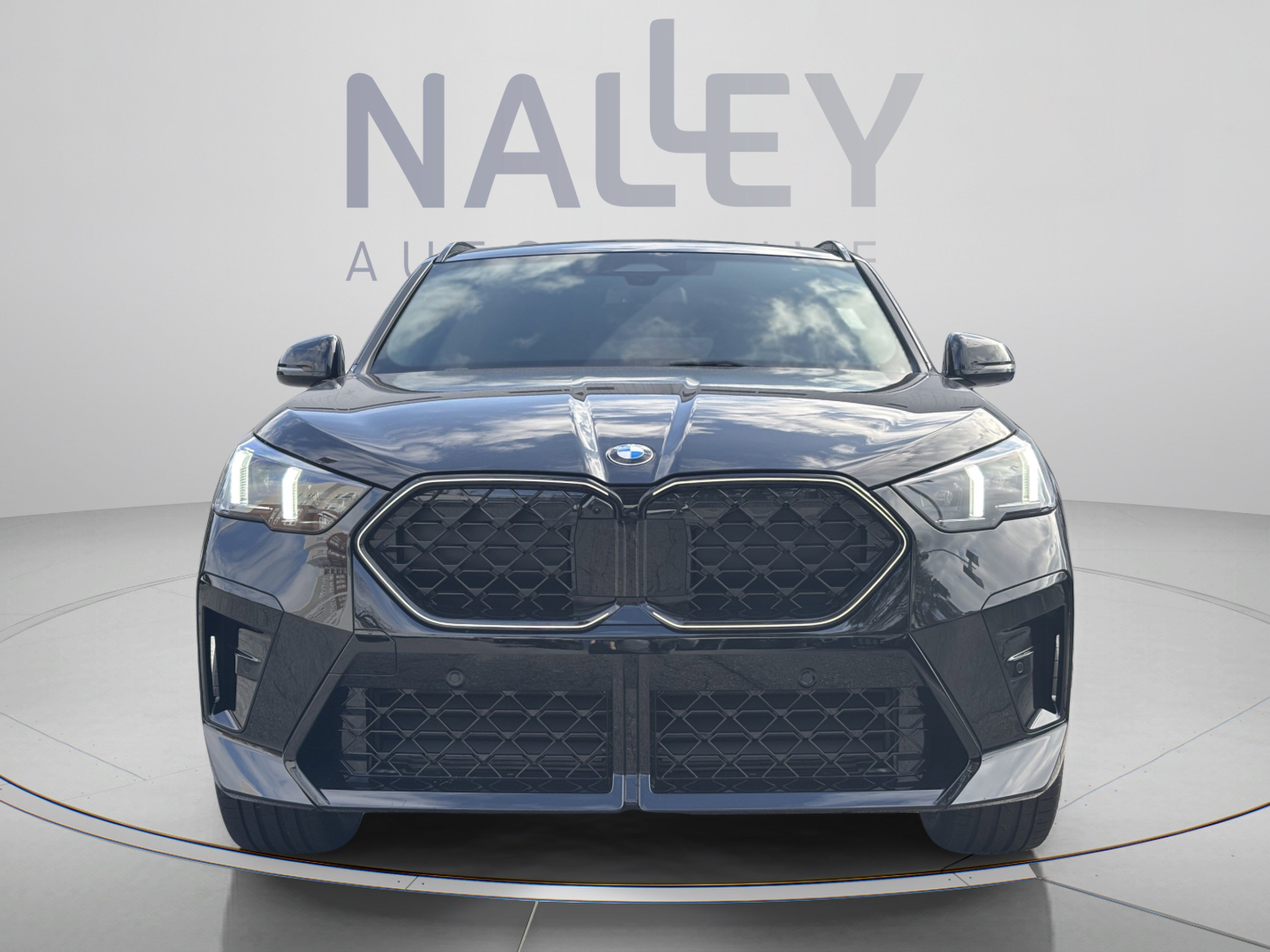 Used 2026 BMW X2 xDrive28i w/ Technology Package AWD/4WD image 8