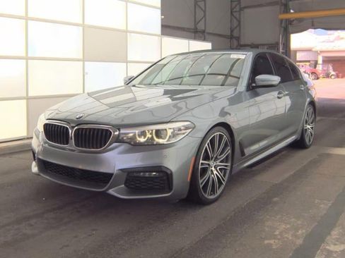 Used 2019 BMW 540i w/ M Sport Package image 1