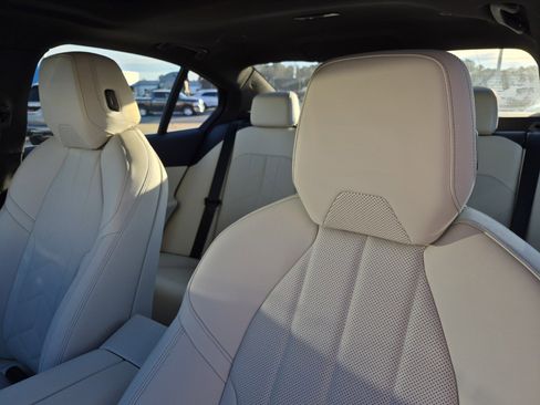 Certified 2024 BMW i5 eDrive40i w/ M Sport Package image 30