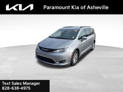 Used 2017 Chrysler Pacifica Touring-L