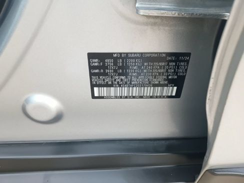 Used 2025 Subaru Outback Premium AWD/4WD image 3