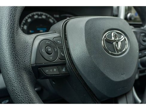 Certified 2025 Toyota RAV4 XLE image 26
