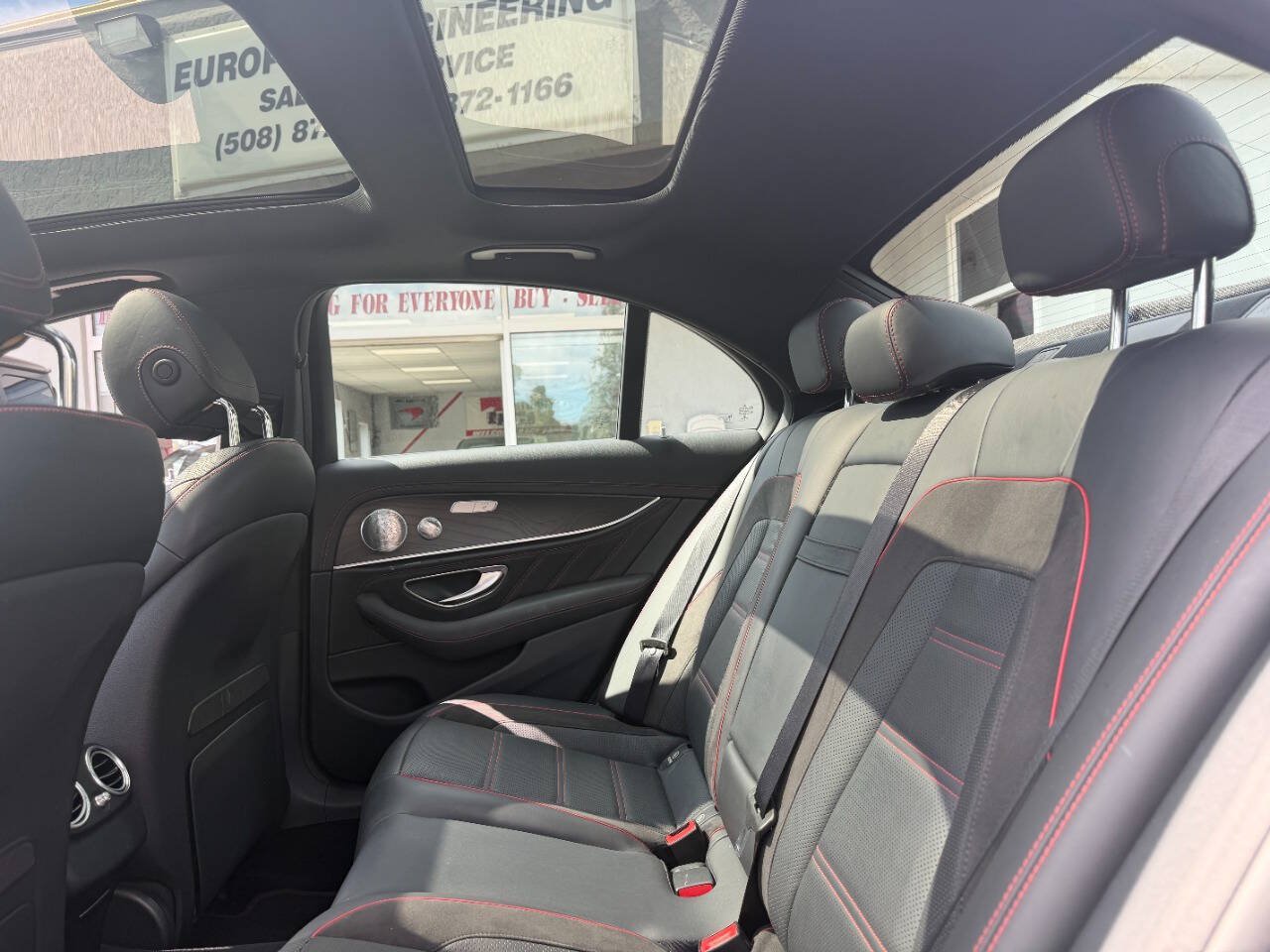 Used 2018 Mercedes-Benz E 43 AMG 4MATIC Sedan image 24