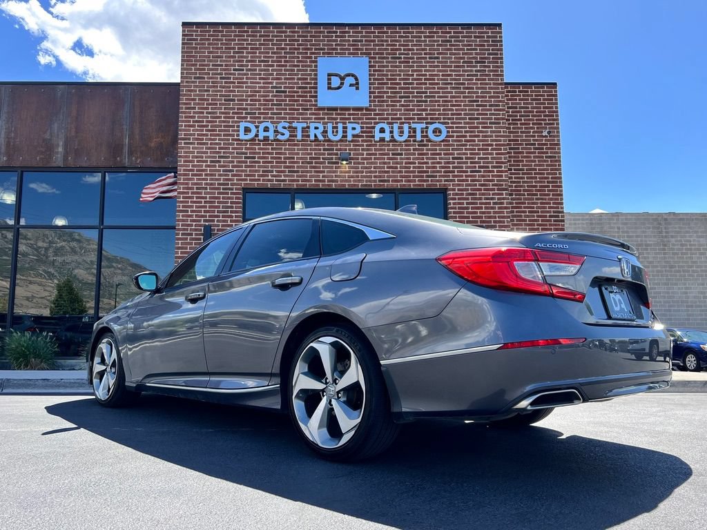 Used 2019 Honda Accord Touring image 4