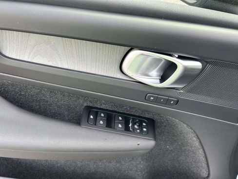 New 2026 Volvo XC40 B5 Core AWD/4WD image 20