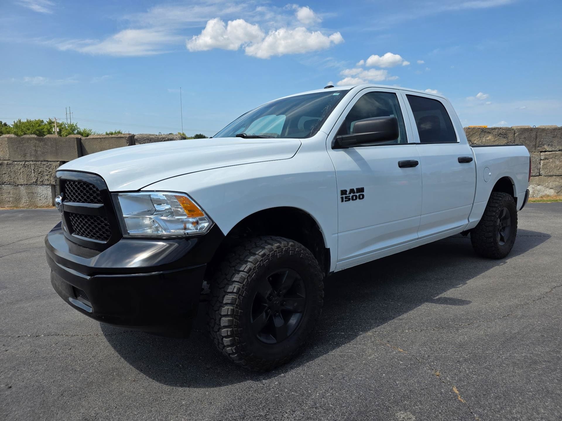Used 2023 RAM 1500 Tradesman w/ Popular Equipment Group AWD/4WD image 2