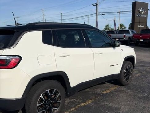 Used 2020 Jeep Compass Trailhawk AWD/4WD image 9
