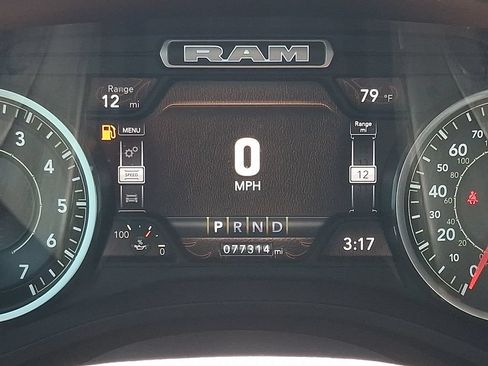 Used 2022 RAM 1500 Big Horn AWD/4WD image 21