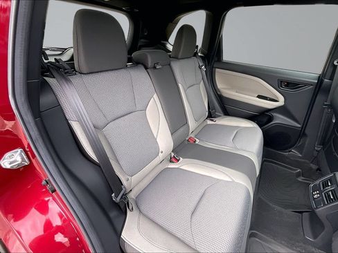 Certified 2026 Subaru Forester Premium AWD/4WD image 28