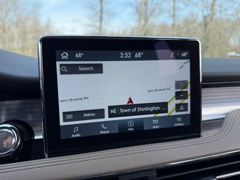 Used 2022 Lincoln Corsair AWD w/ Premium Package image 27