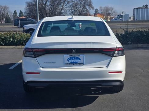 Used 2024 Honda Accord EX image 5