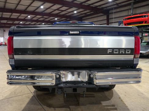 Used 1994 Ford F250 XLT image 7