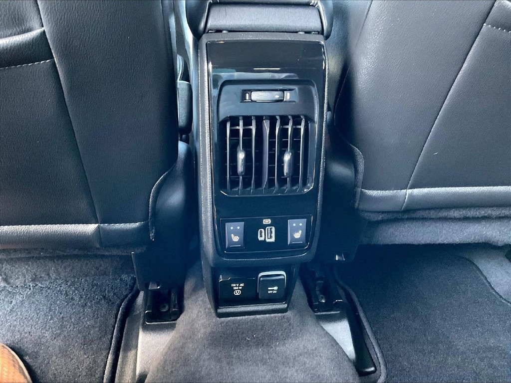 Used 2022 Jeep Compass High Altitude AWD/4WD image 12