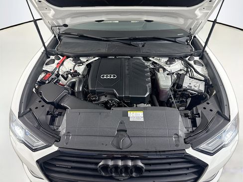 Used 2021 Audi A6 2.0T Premium w/ Convenience Package image 39
