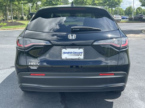 Certified 2026 Honda HR-V LX image 8
