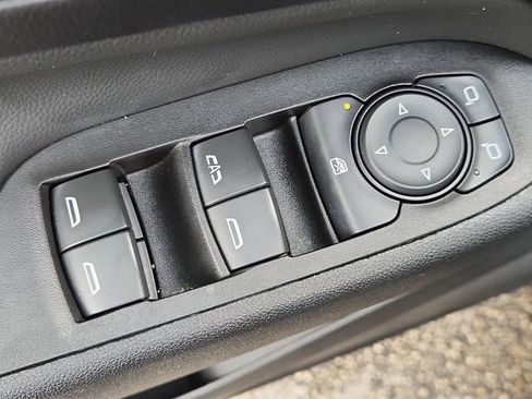 Used 2022 Chevrolet Equinox LT FWD image 22