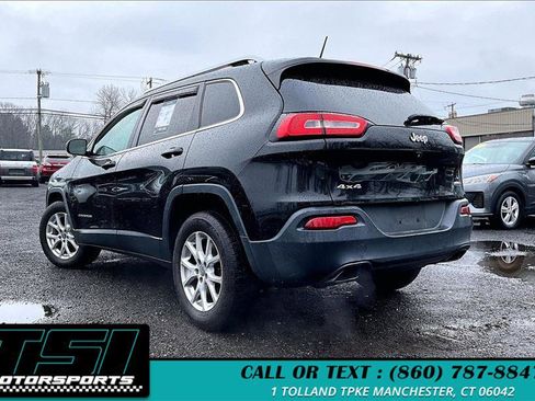 Used 2015 Jeep Cherokee Latitude w/ Comfort/Convenience Group image 4