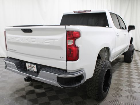 Used 2020 Chevrolet Silverado 1500 LT w/ All-Star Edition image 32