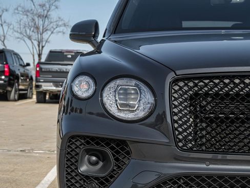 Used 2021 Bentley Bentayga Speed image 66