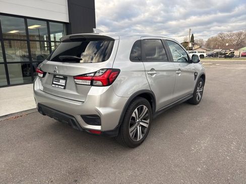 Used 2022 Mitsubishi Outlander Sport ES image 6