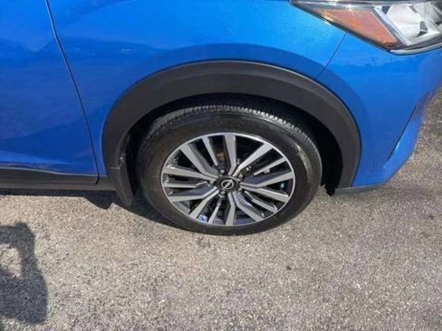 Used 2023 Nissan Kicks SV FWD image 15
