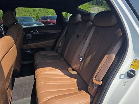 Used 2022 Genesis G80 2.5T w/ Prestige Package image 26