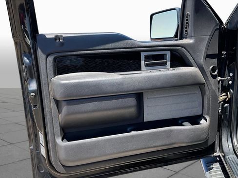 Used 2010 Ford F150 XLT RWD image 19