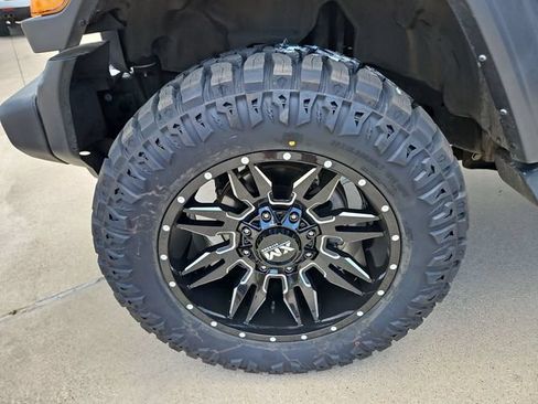 Used 2023 Jeep Wrangler Unlimited Sport AWD/4WD image 27