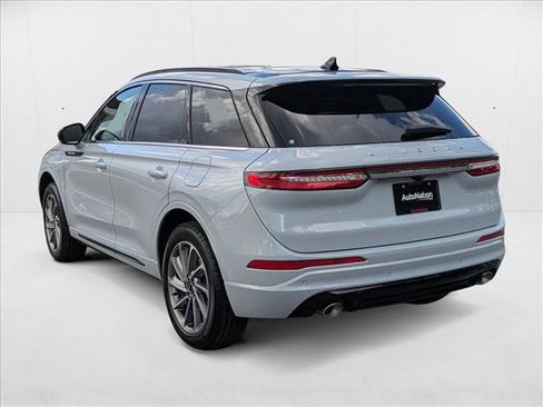 New 2025 Lincoln Corsair Grand Touring image 2