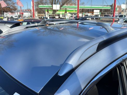 Used 2020 Nissan Rogue SV image 12