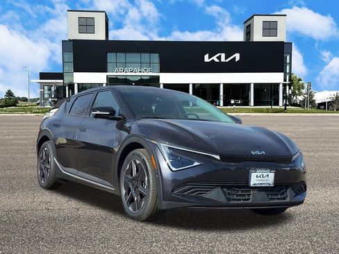 New 2025 Kia EV6 Light w/ Light LR Technology Package image 2