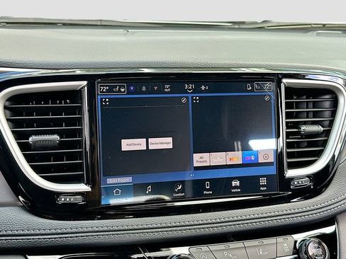 New 2026 Chrysler Pacifica Select image 15