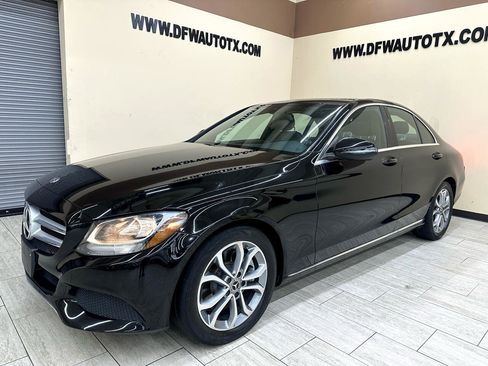 Used 2018 Mercedes-Benz C 300 Sedan image 2