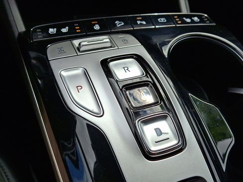 Certified 2024 Hyundai Tucson Limited image 15