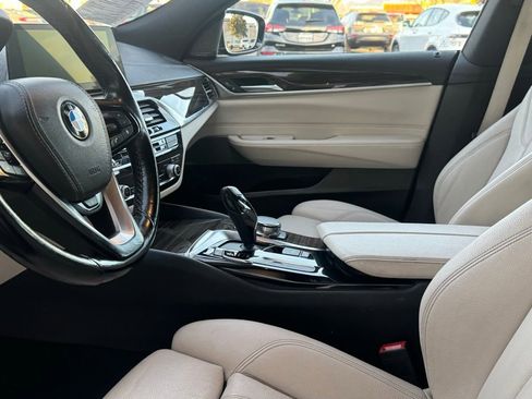 Used 2018 BMW 640i Gran Turismo xDrive image 13
