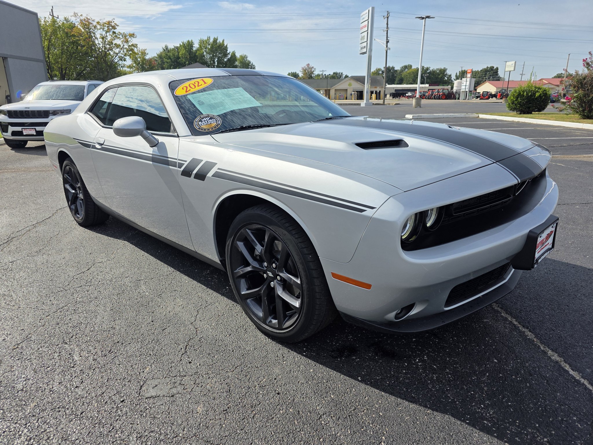 Used 2021 Dodge Challenger SXT w/ Blacktop Package RWD image 4
