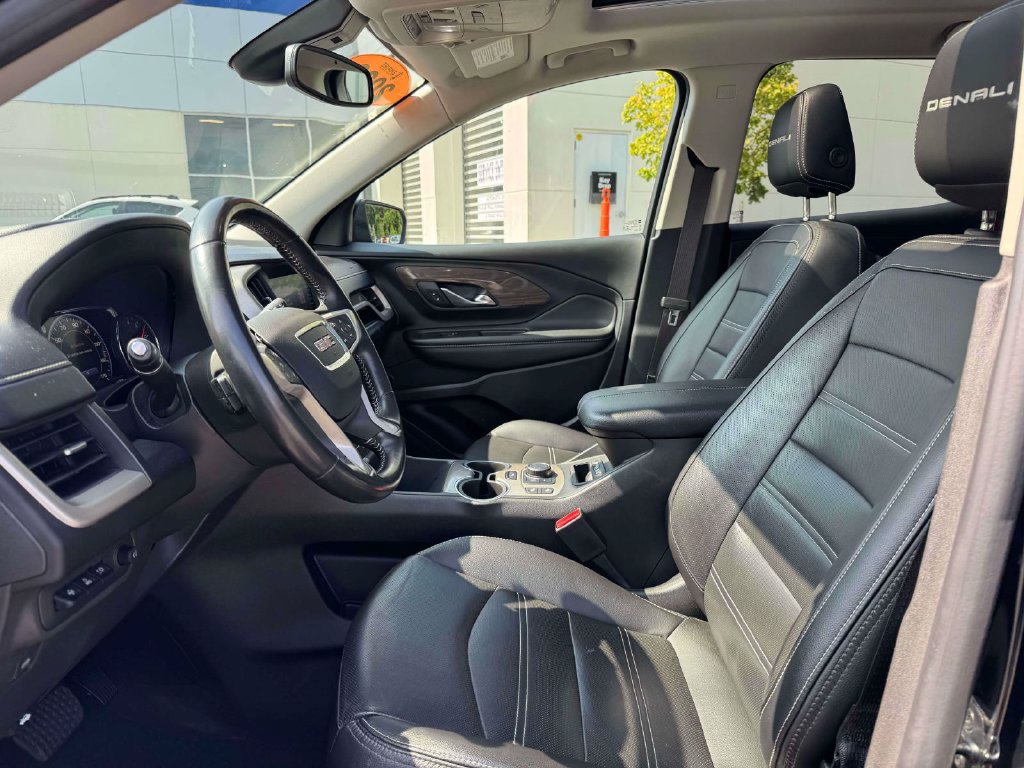 Used 2022 GMC Terrain Denali w/ LPO, 'HIT The Road' Package AWD/4WD image 17