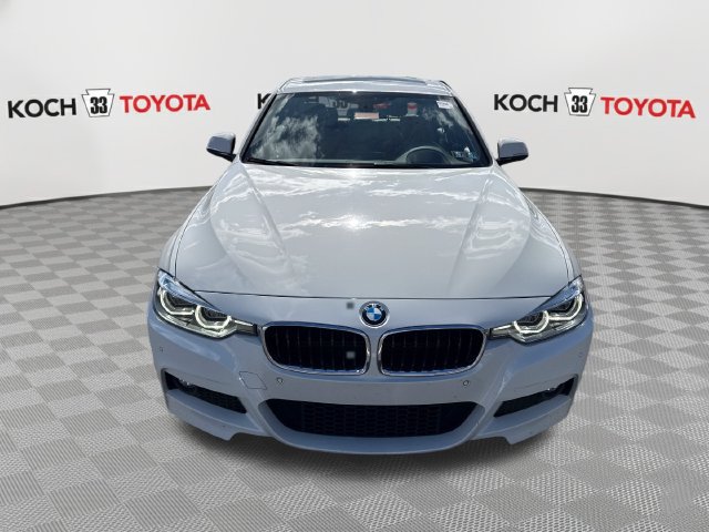 Used 2018 BMW 340i xDrive Sedan w/ Premium Package AWD/4WD image 2