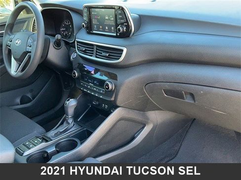 Used 2021 Hyundai Tucson SEL w/ Cargo Package image 17