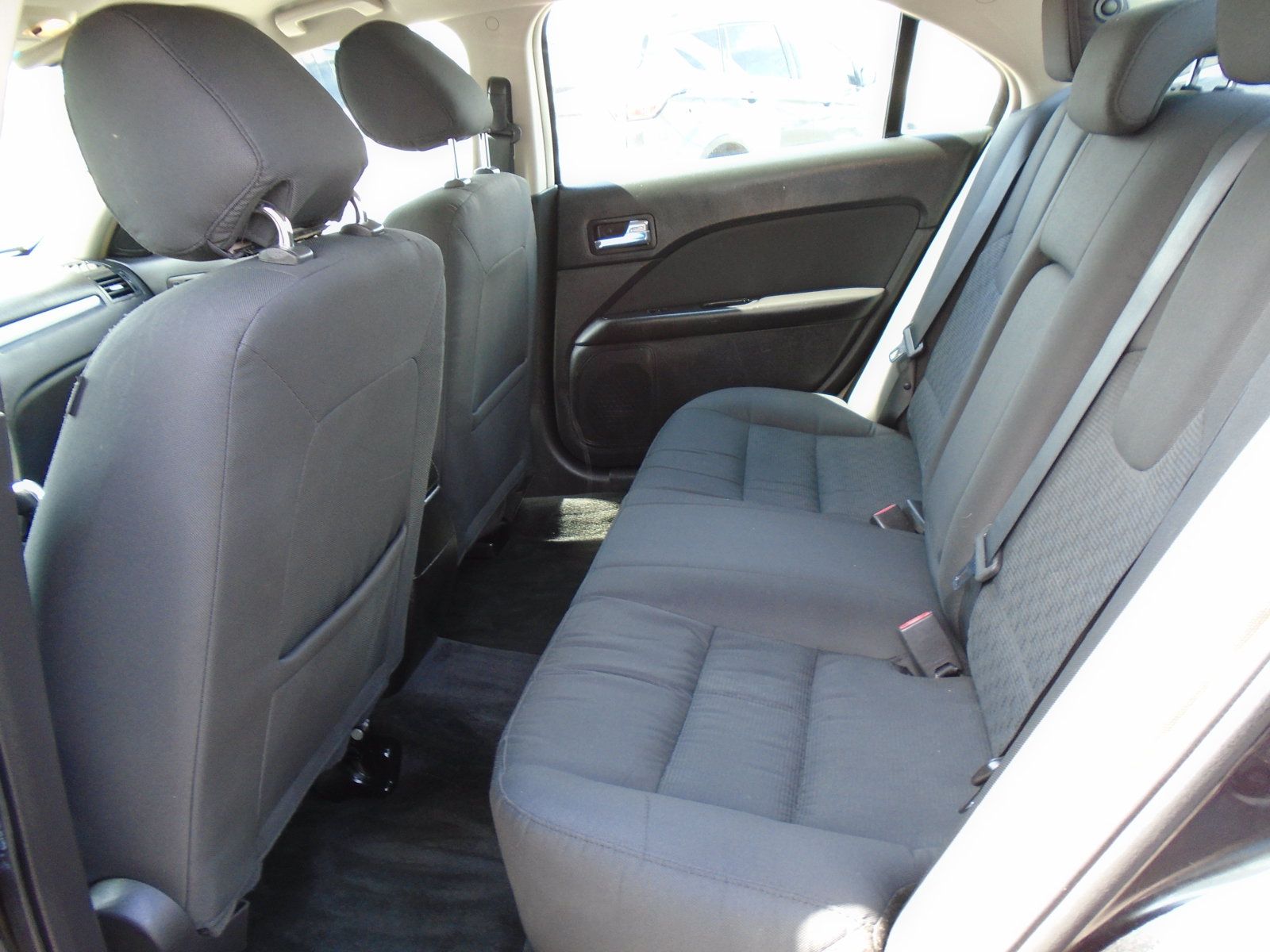 Used 2012 Ford Fusion SE FWD image 9