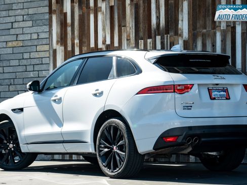 Used 2018 Jaguar F-PACE R-Sport image 3