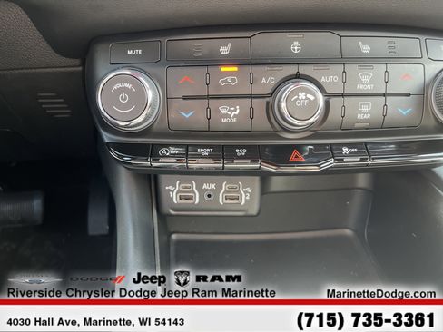 Used 2024 Dodge Durango SXT w/ SXT Blacktop Group image 18