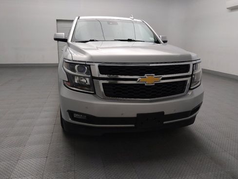 Used 2016 Chevrolet Suburban LT image 14